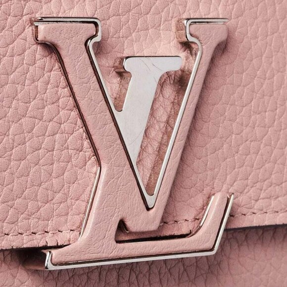 Louis Vuitton Magnolia Taurillon Leather Capucines Wallet - Picture 4 of 8